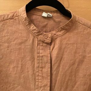 Uniqlo collarless button down.
